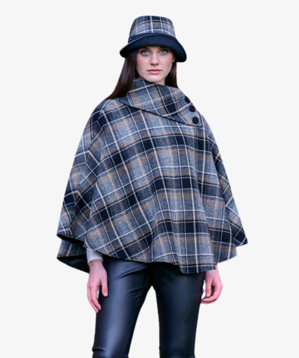 Poncho i 100% irländsk ull – Beige & marin rutig